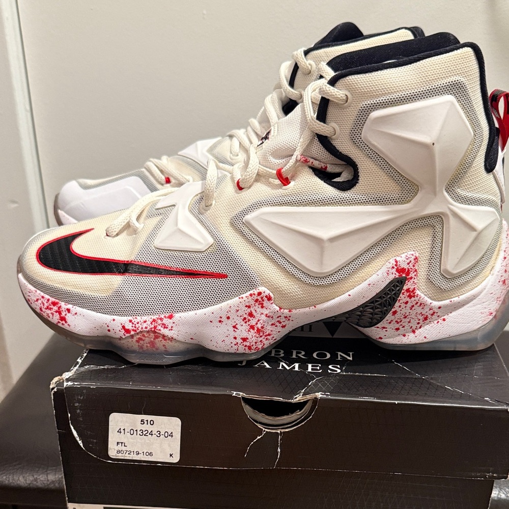 Nike LeBron XIII White and Red Sneakers - Picture 3 of 9
